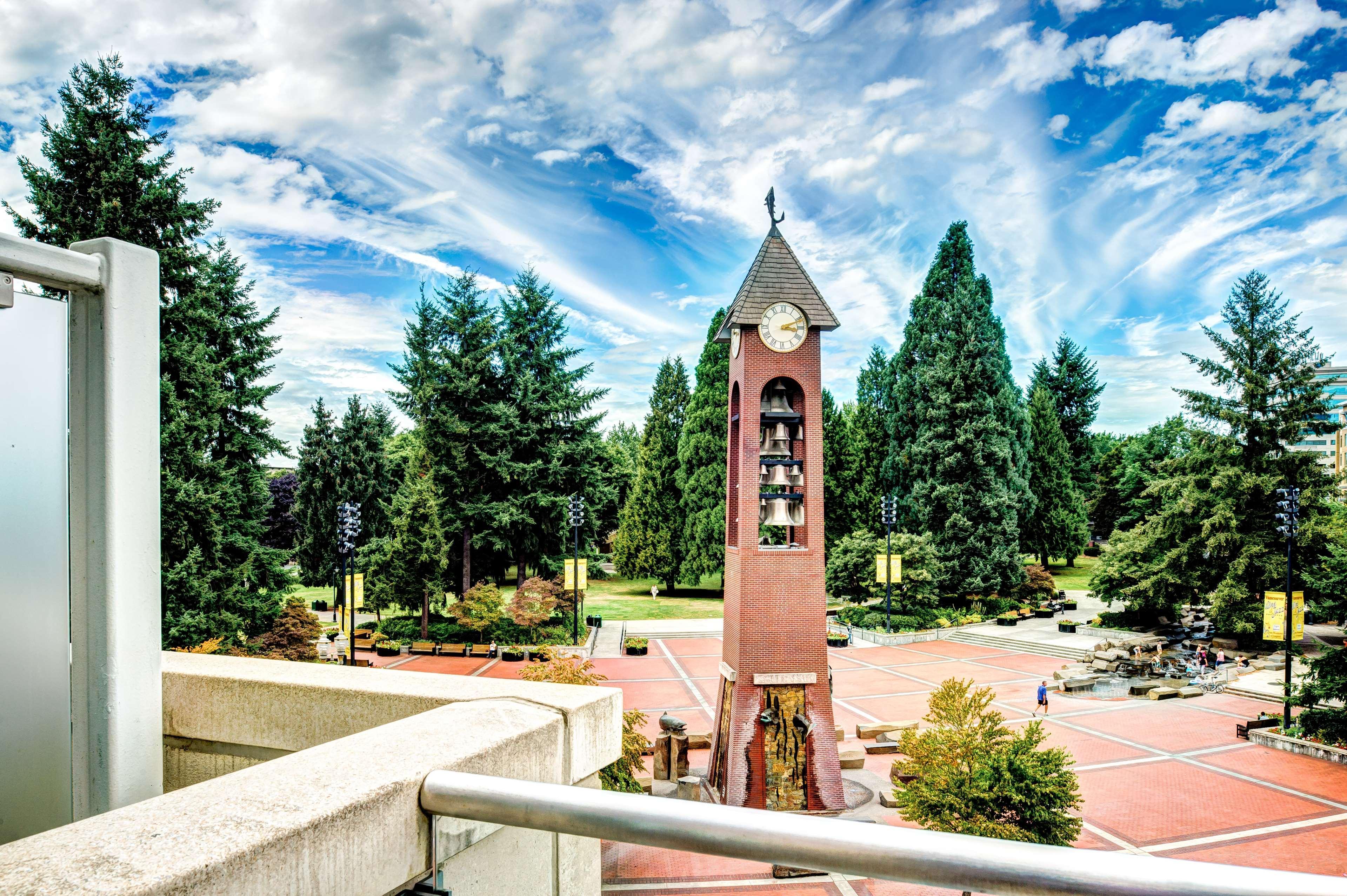 Hilton Vancouver Washington Exterior photo
