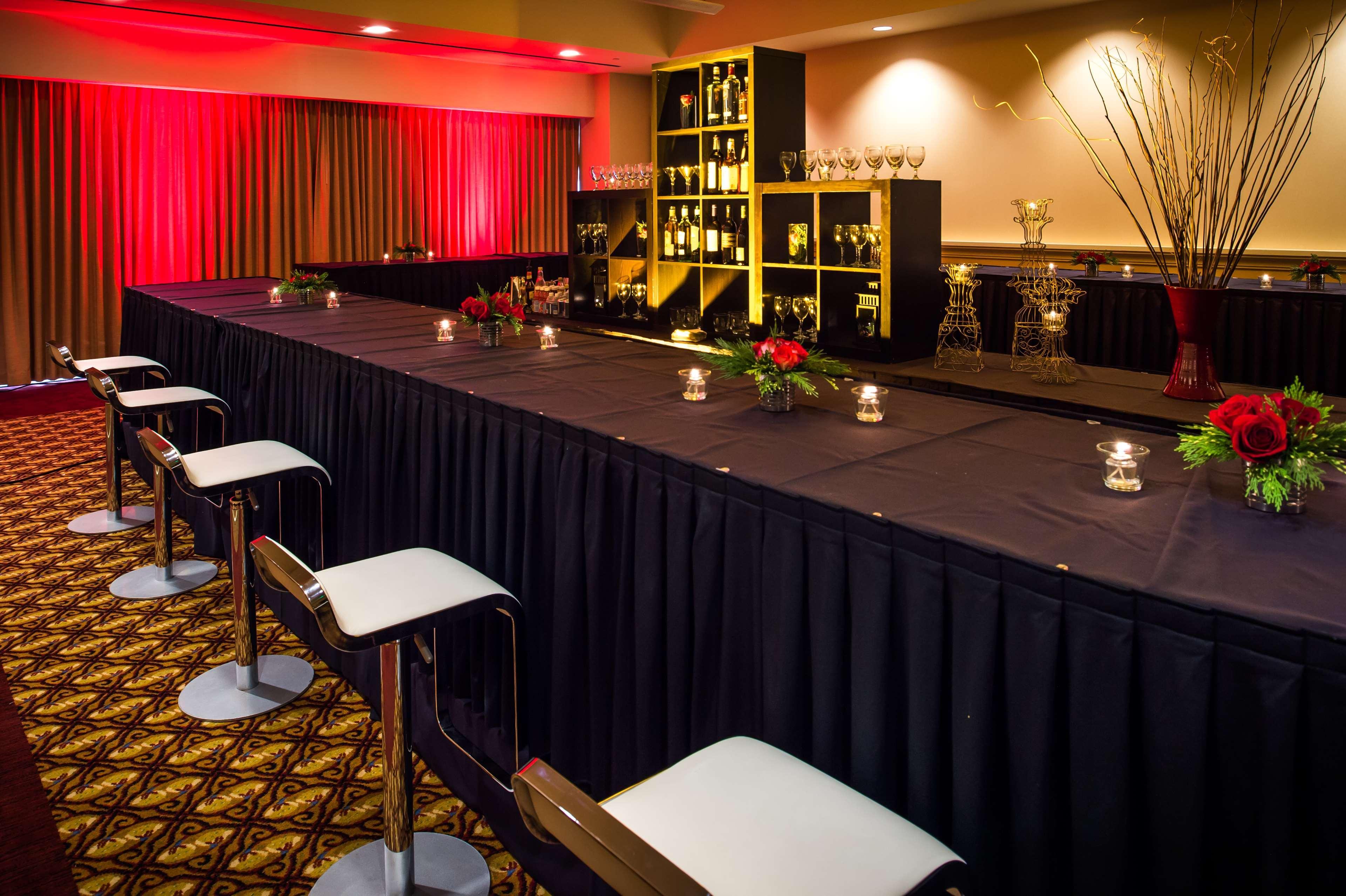 Hilton Vancouver Washington Exterior photo
