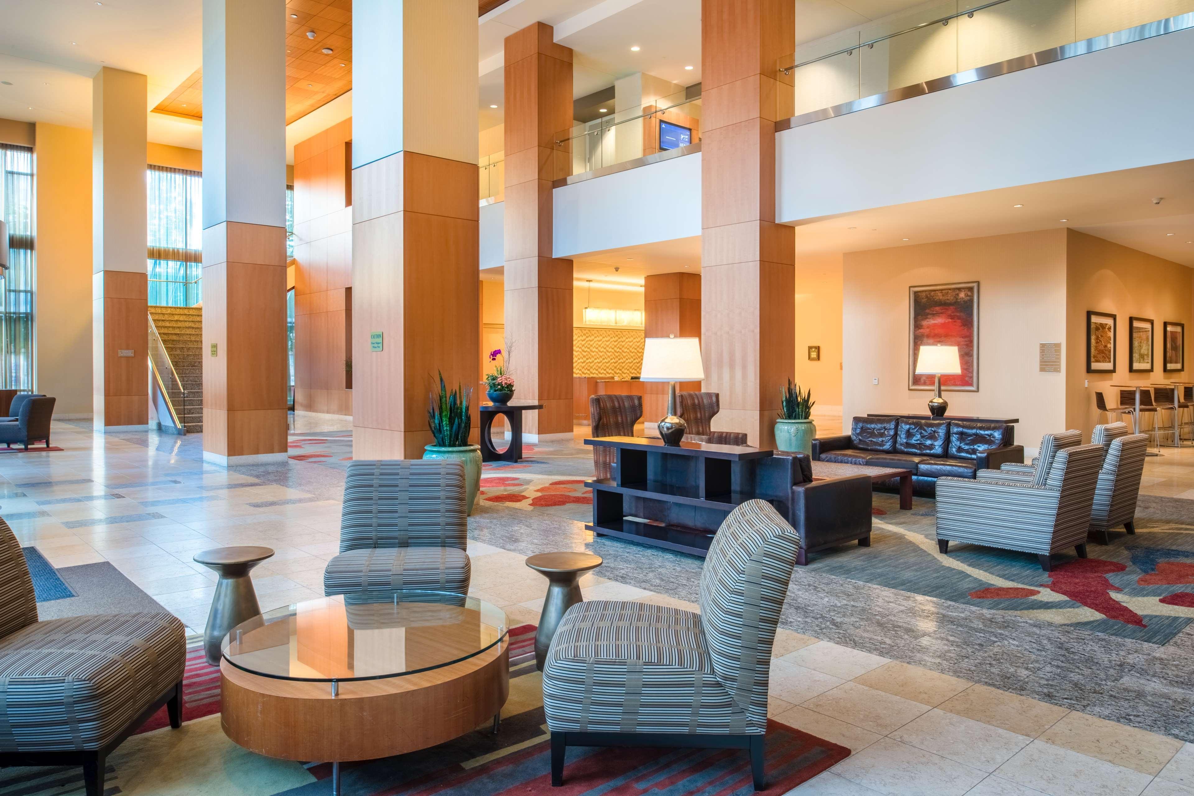 Hilton Vancouver Washington Exterior photo