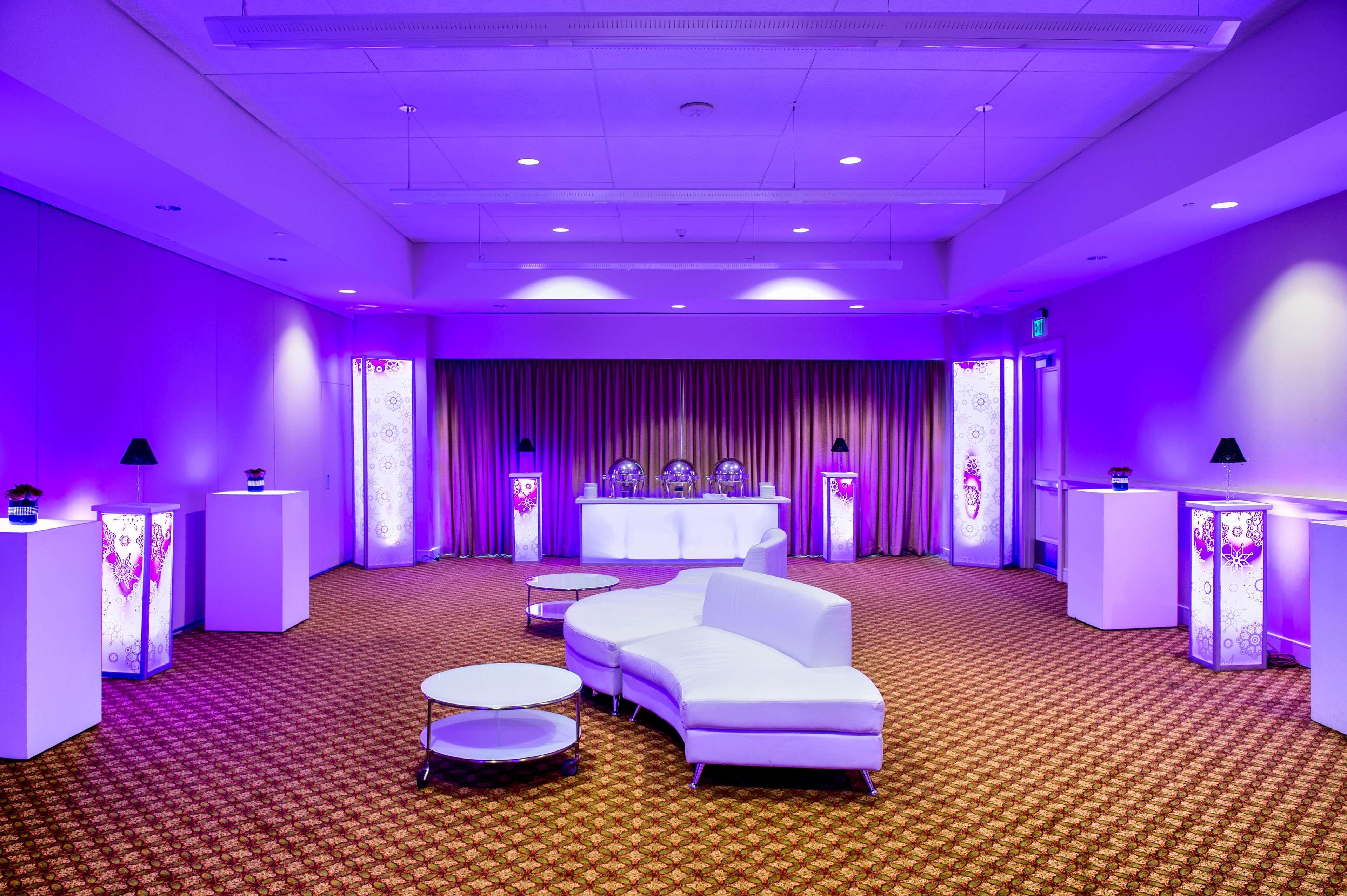 Hilton Vancouver Washington Exterior photo