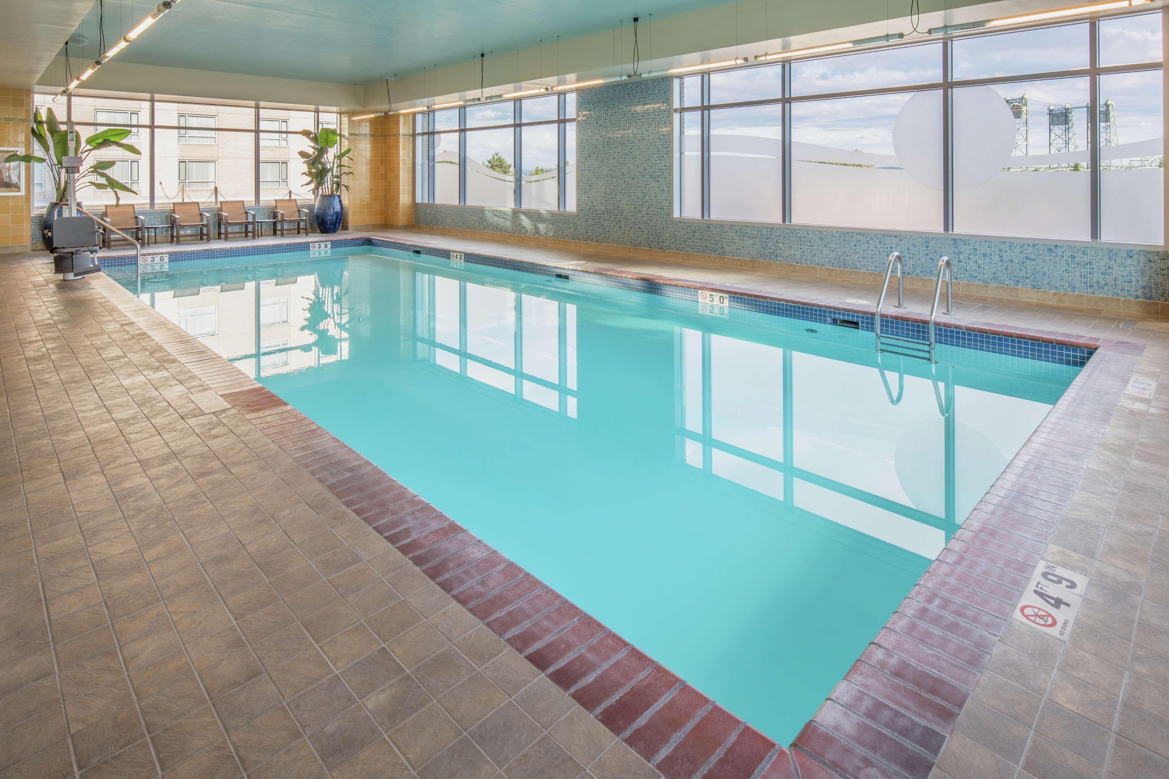 Hilton Vancouver Washington Exterior photo