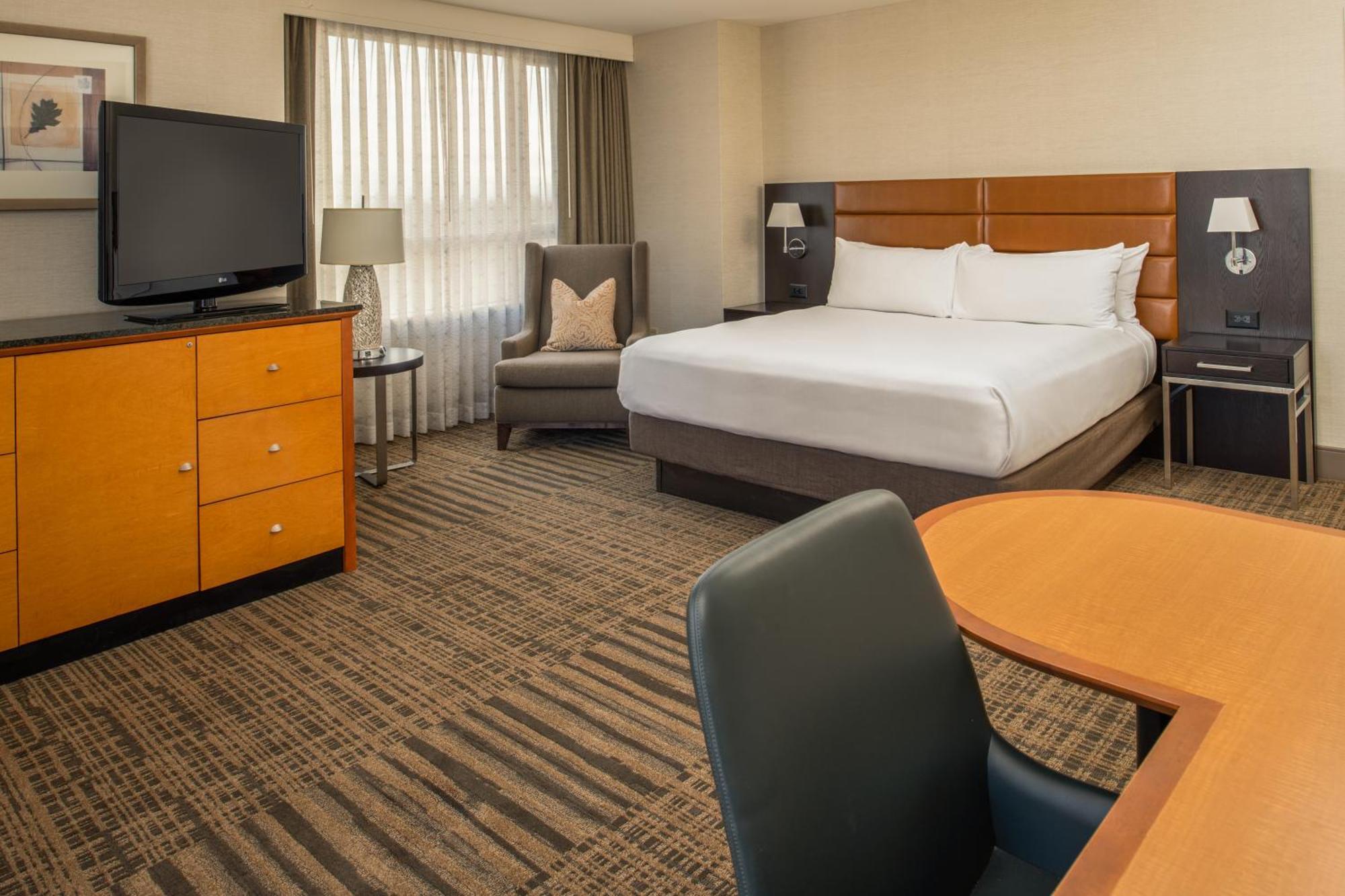 Hilton Vancouver Washington Exterior photo