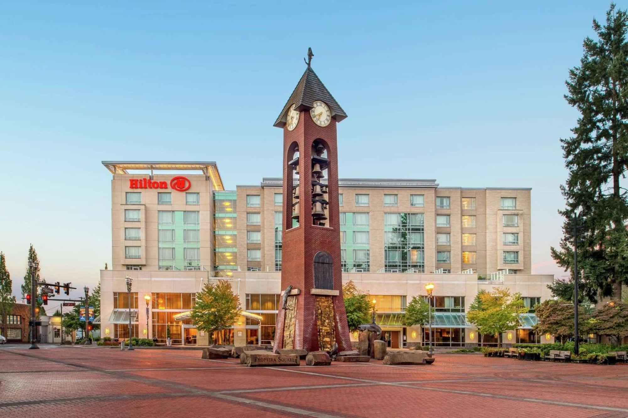 Hilton Vancouver Washington Exterior photo